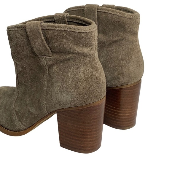 Splendid Gray Taupe Suede Ankle Bootie 2”Stacked Heel Rubber Comfort Outer Sole - Picture 4 of 8
